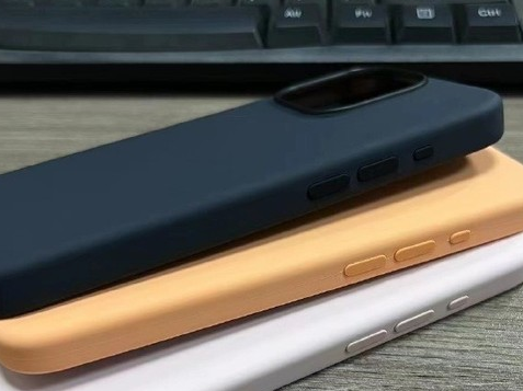 乌马河苹果14维修站分享iPhone14手机壳能直接给iPhone15用吗?